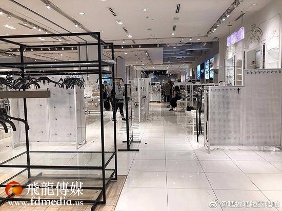 Forever 21深圳店（图片来源：微博用户“吧啦吧啦的吧啦”）